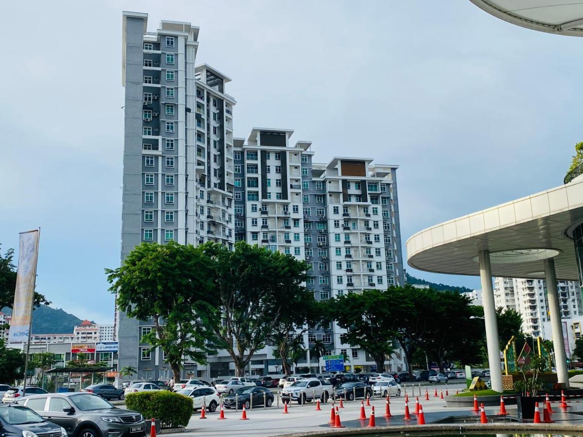 Spice Tunas House Bayan Lepas Exterior foto